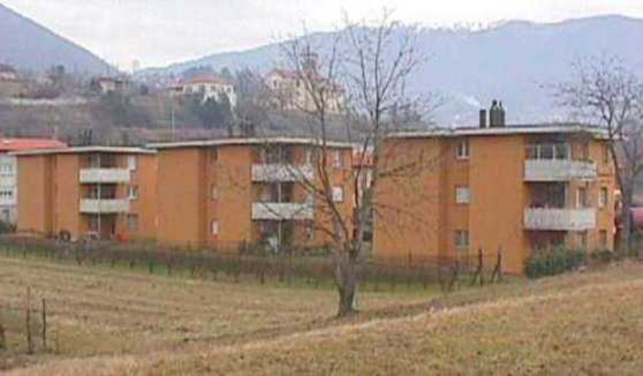 Lato sud-ovest , Appartamento affitto, 6874 Castel S. Pietro