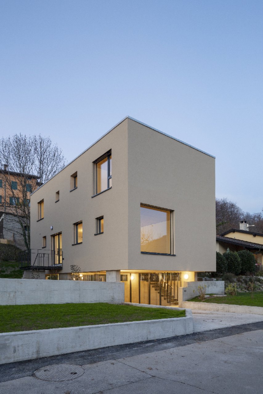 casa dall'esterno , Casa affitto, 6980 Castelrotto