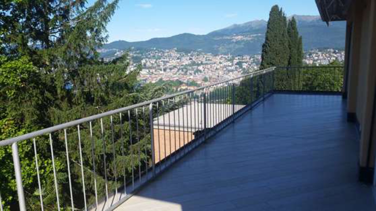 Terrazza con vista , Attico affitto, 6977 Ruvigliana