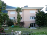 Casa in perfetto stato con giardino curato , Maison  vendre, 6500 Bellinzona