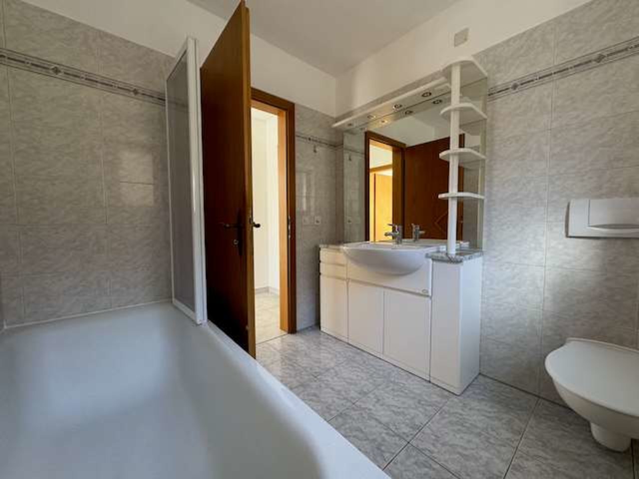 ... , Appartamento affitto, 6517 Arbedo Castione