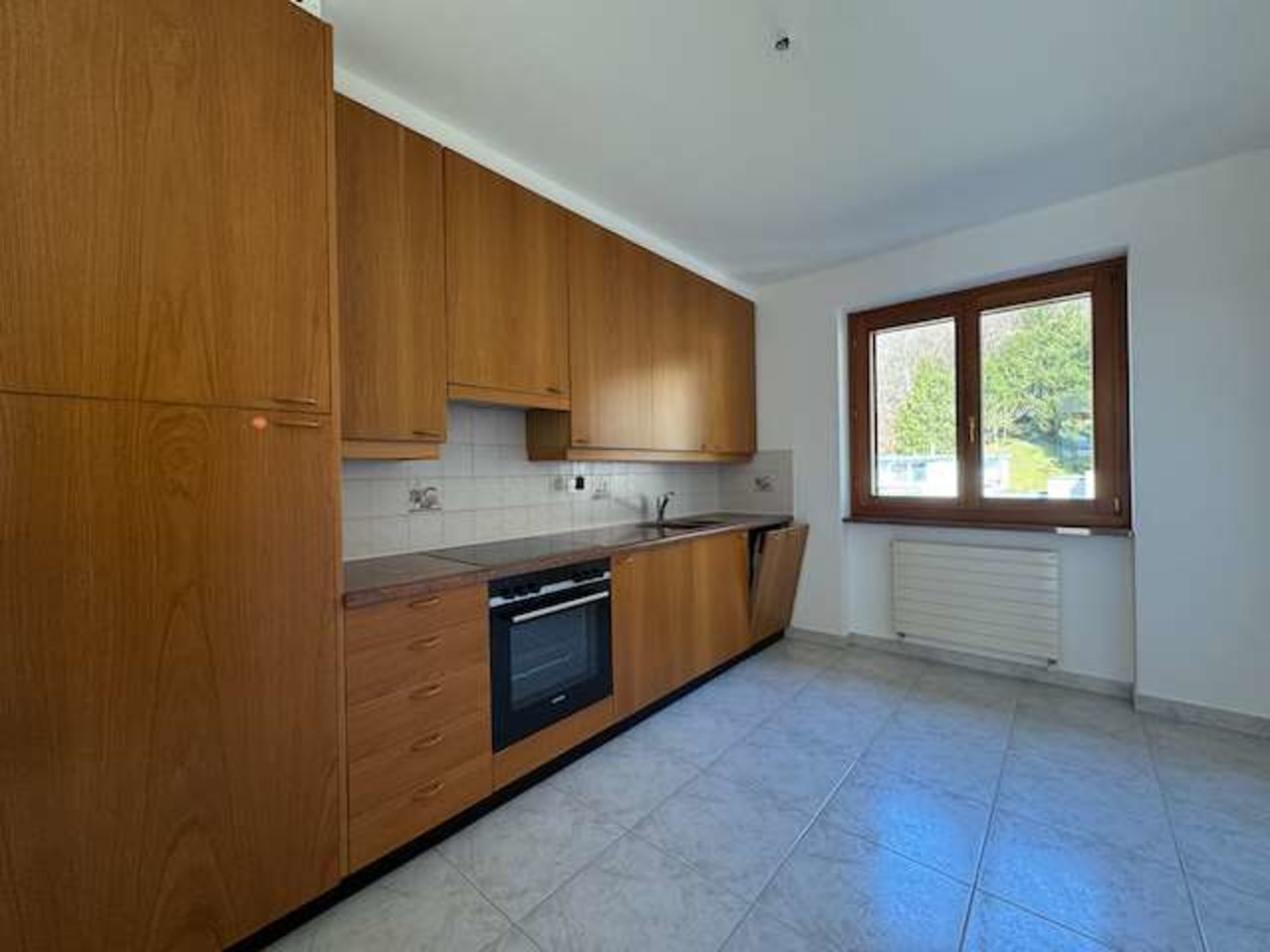 ... , Appartamento affitto, 6517 Arbedo Castione