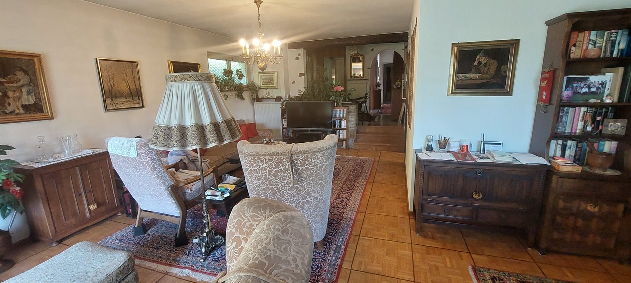 Soggiorno , Casa vendita, 6953 Sureggio