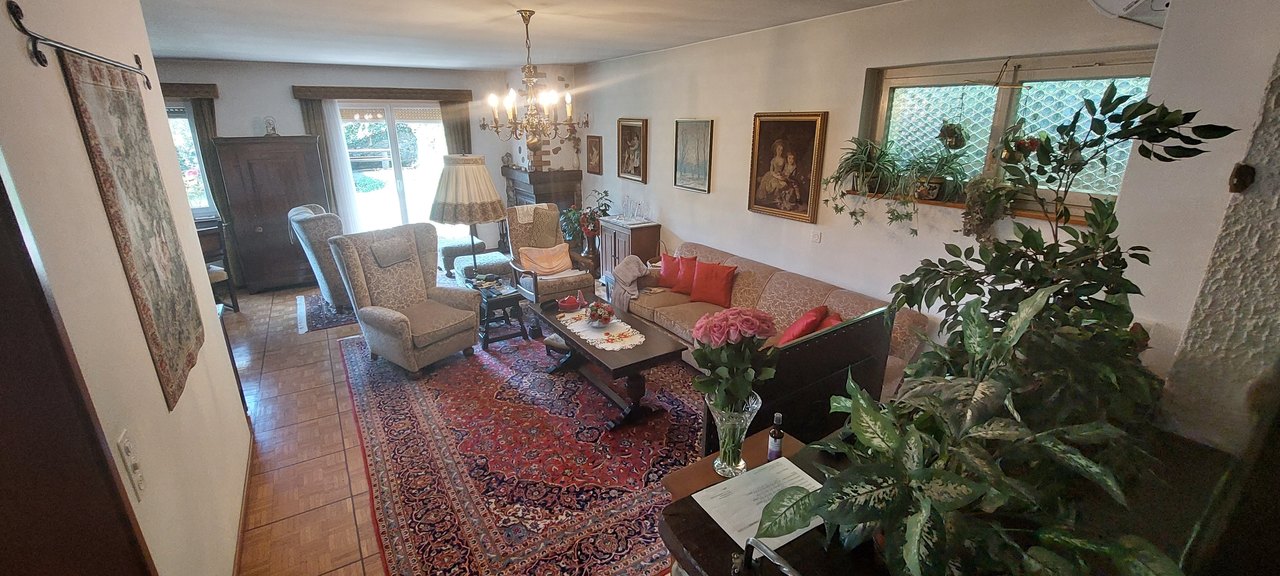 Soggiorno , Casa vendita, 6953 Sureggio