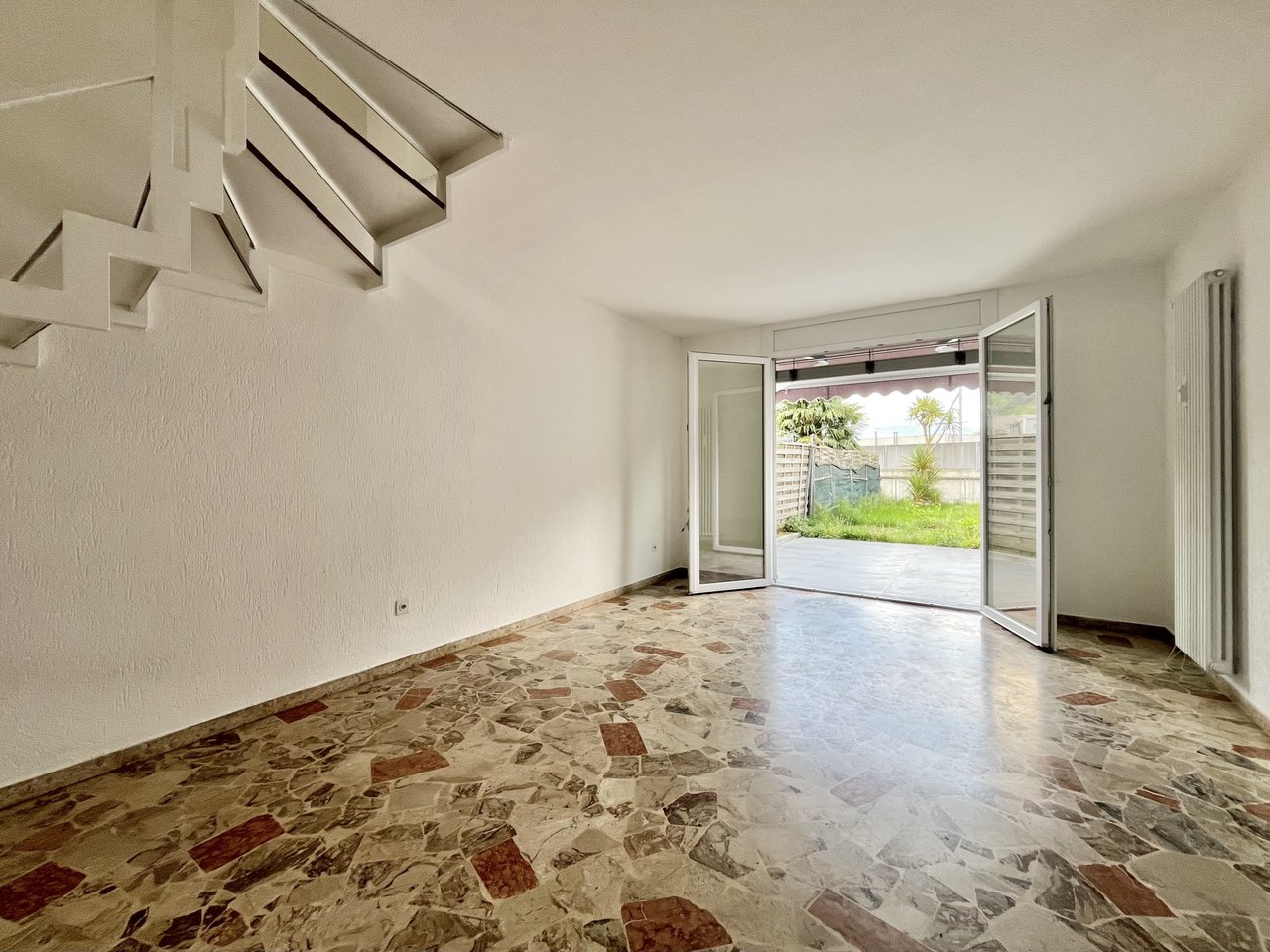 Immagine 5 , Appartement à louer, 6517 Arbedo