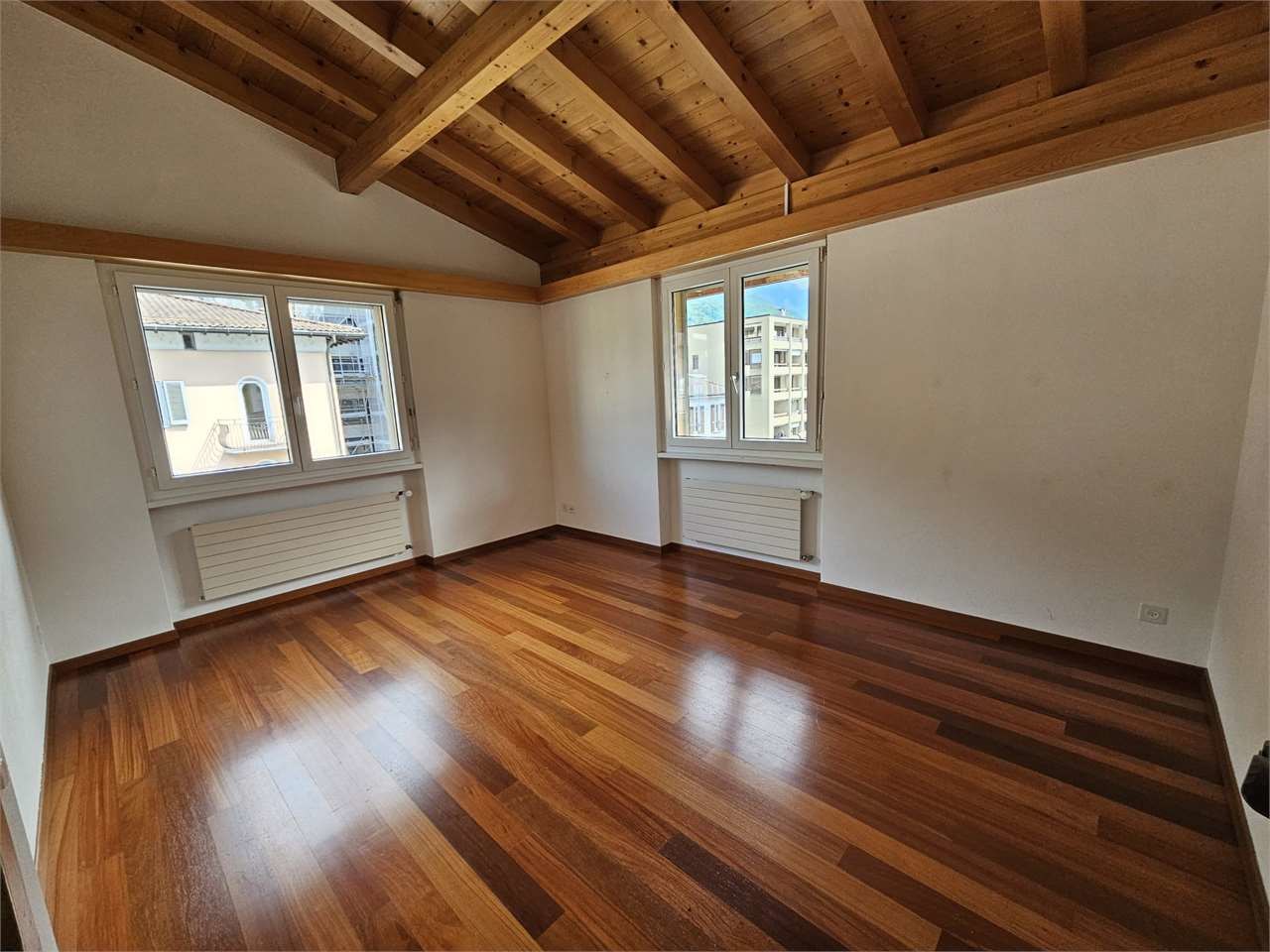 ... , Wohnung zu vermieten, 6600 Locarno
