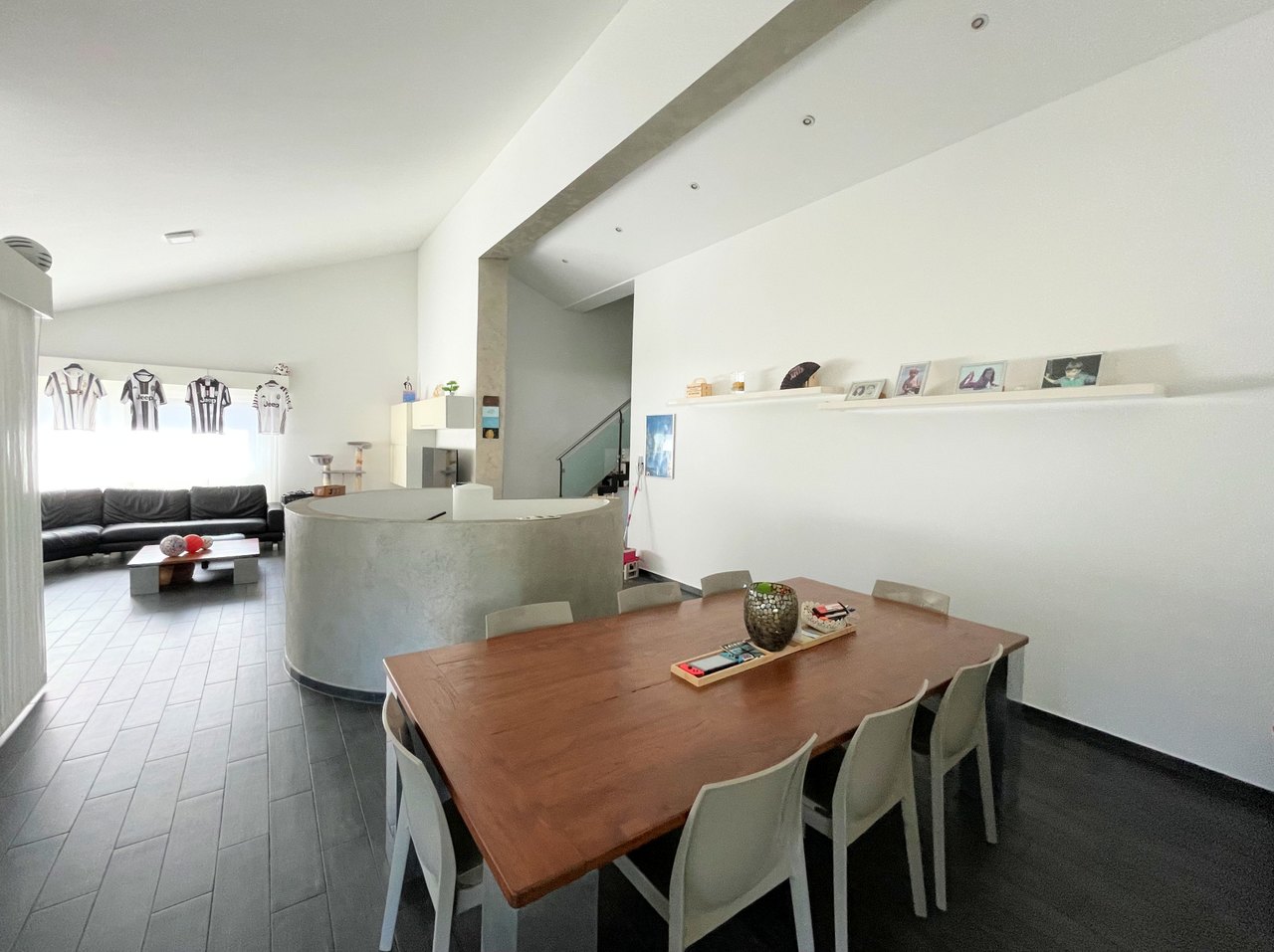 ... , Wohnung zu verkaufen, 6518 Gorduno