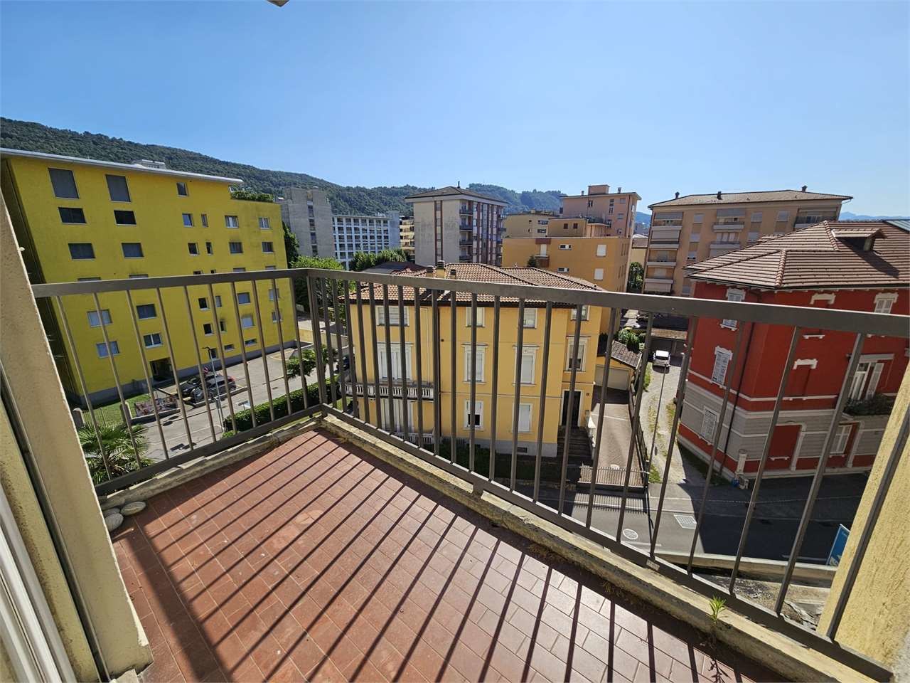 ... , Appartement à louer, 6830 Chiasso