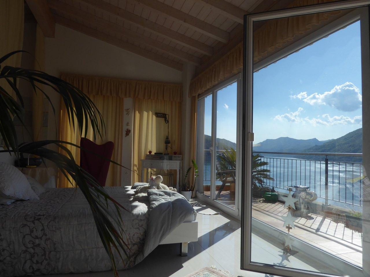 Spaziosa camera padronale con bagno en-suite , Villa vendita, 6900 Lugano