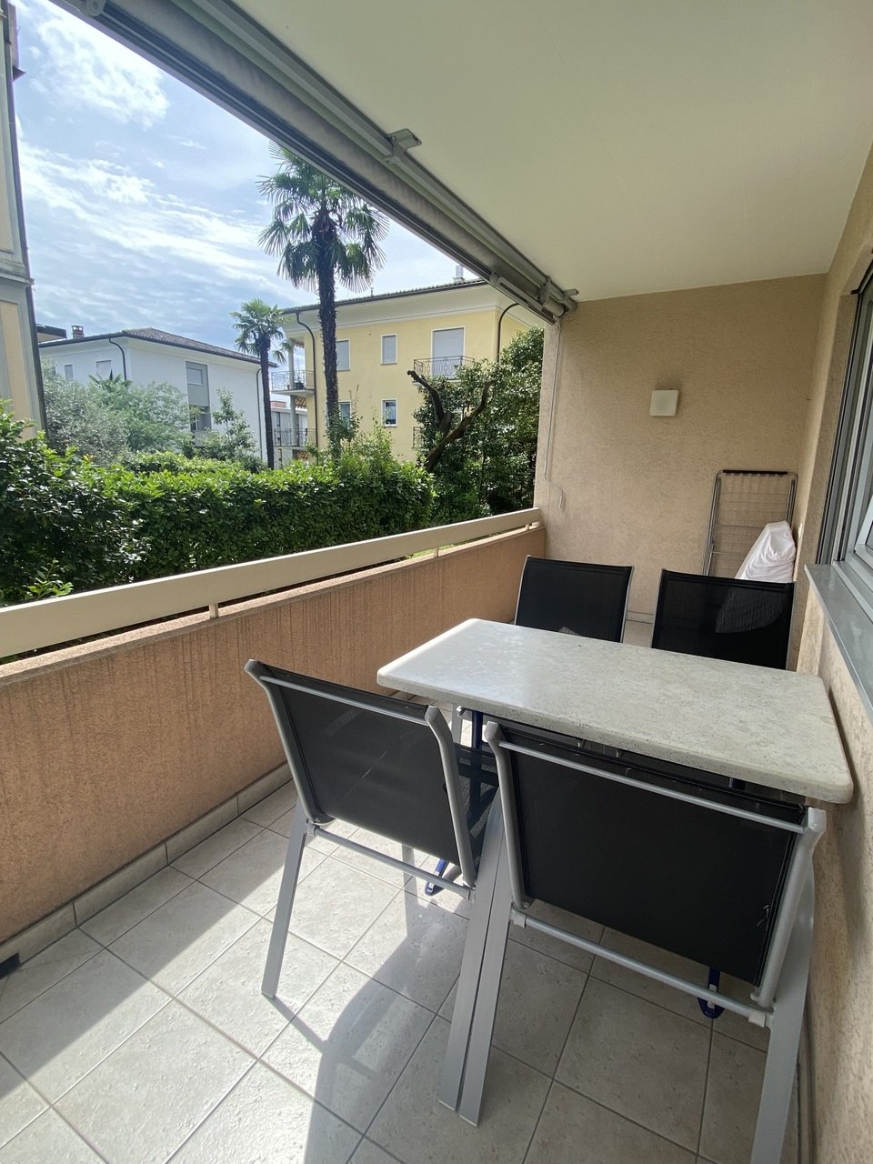 ... , Wohnung zu verkaufen, 6602 Muralto