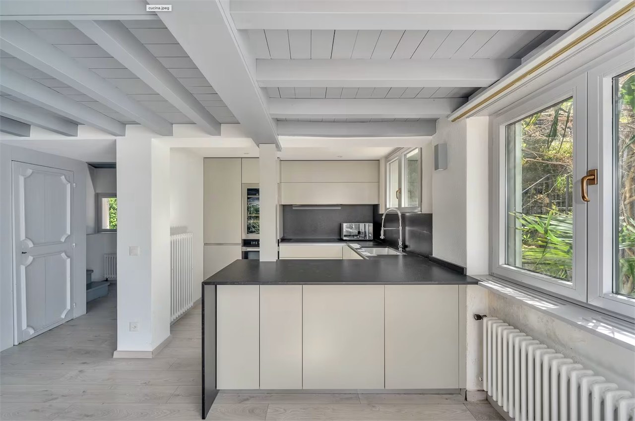 ... , Villa à vendre, 6963 Pregassona