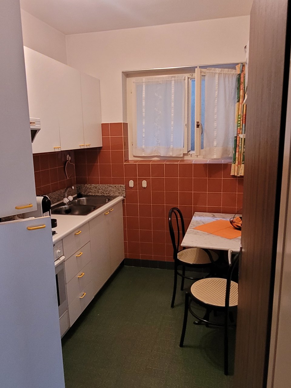 Wohnküche , Appartamento vendita, 6816 Bissone